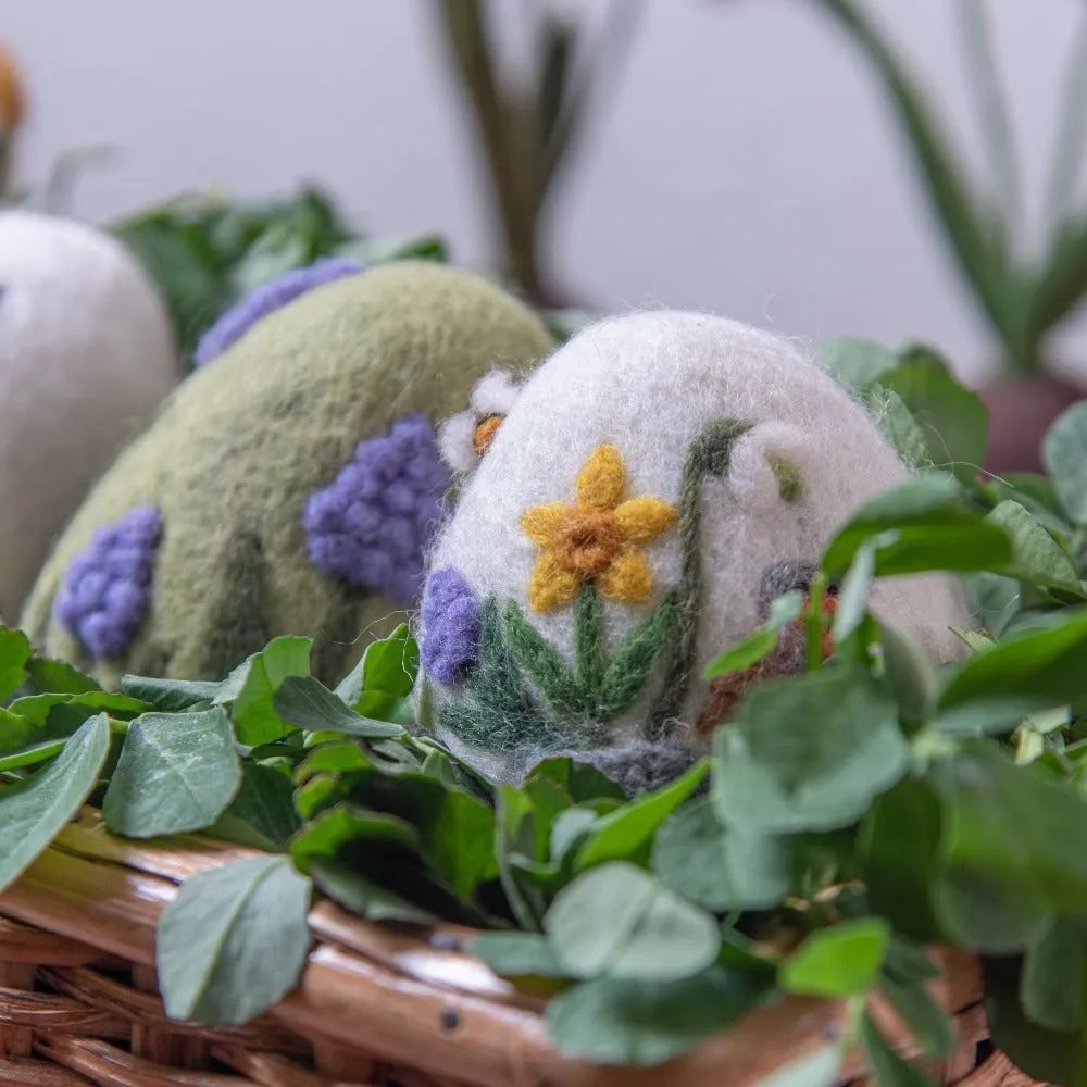 Artisan Easter Egg Pearl Hyacinth