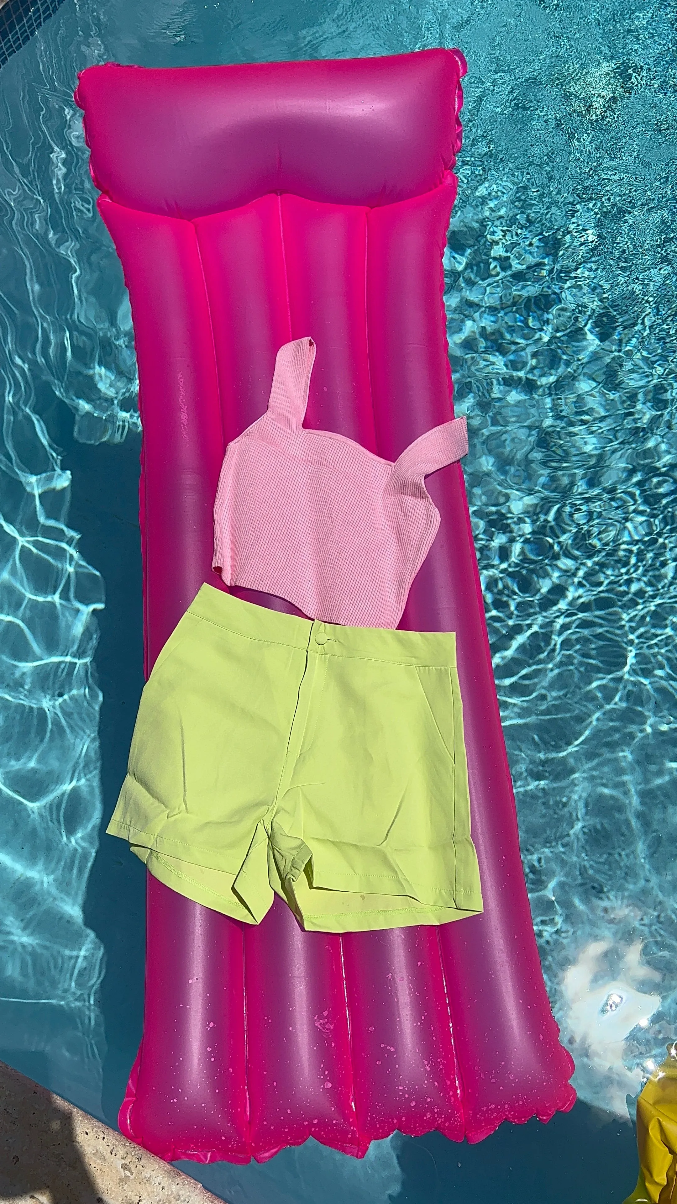 Basic Light Green Shorts