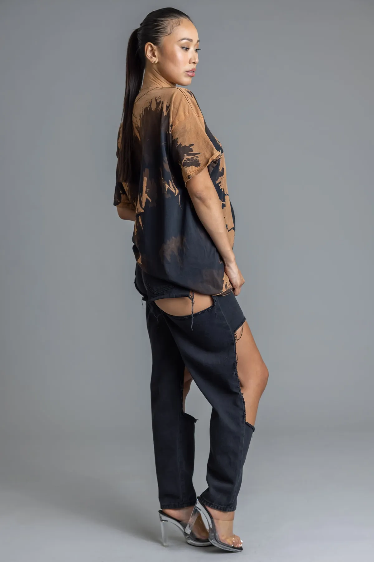 BASIC RUSTED TEE