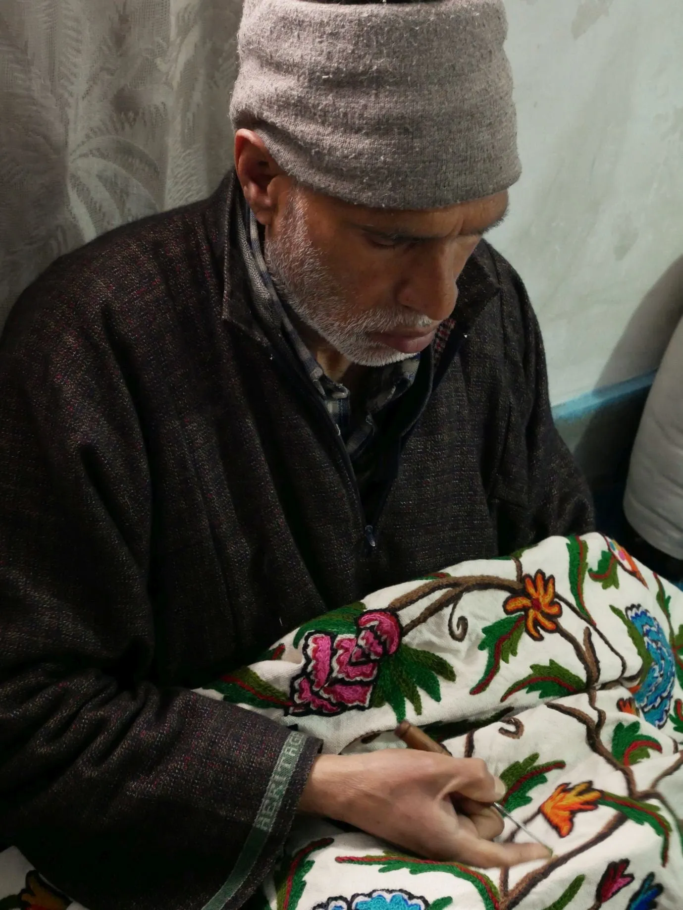 Bohemian bedding "Dream of Kashmir" hand embroidered bedspread double bed