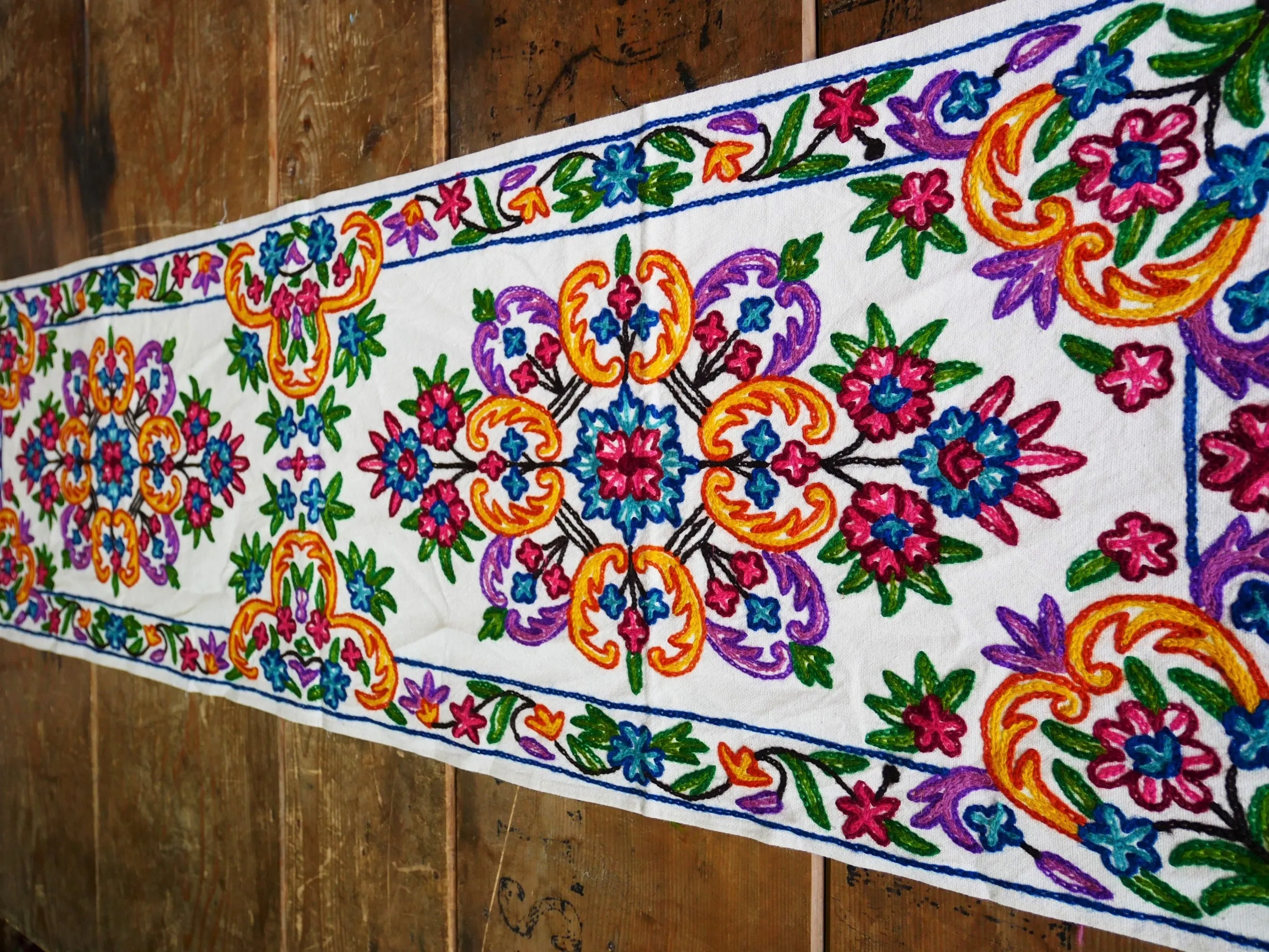 Boho table runner - Kashmiri Crewel embroidery - hand embroidered table decor