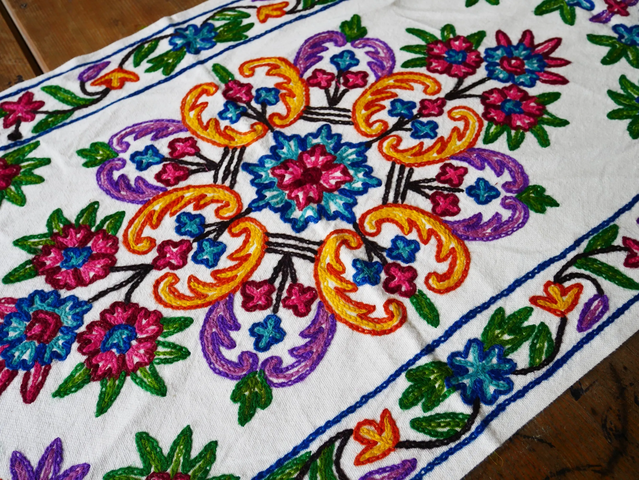 Boho table runner - Kashmiri Crewel embroidery - hand embroidered table decor