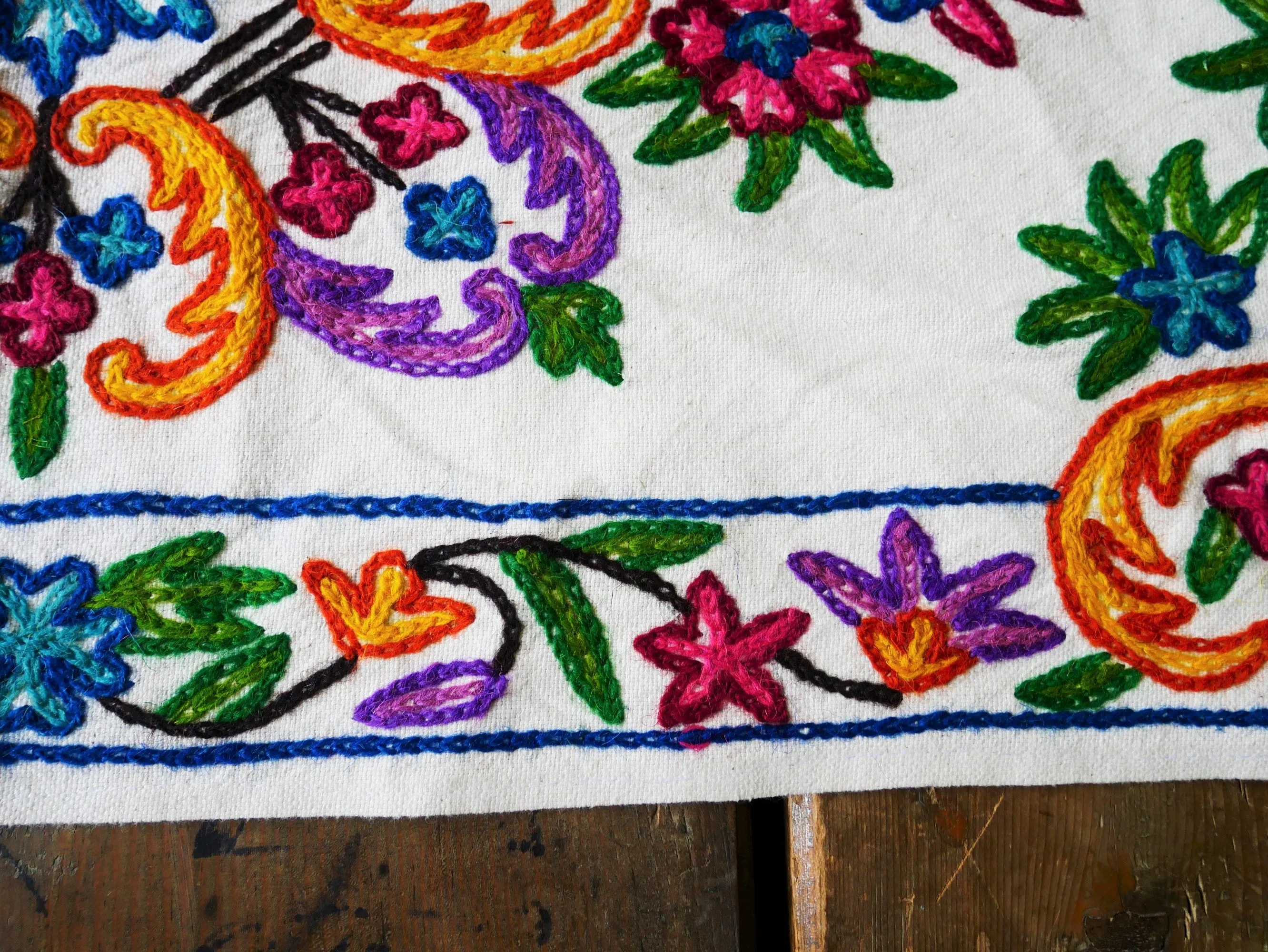 Boho table runner - Kashmiri Crewel embroidery - hand embroidered table decor