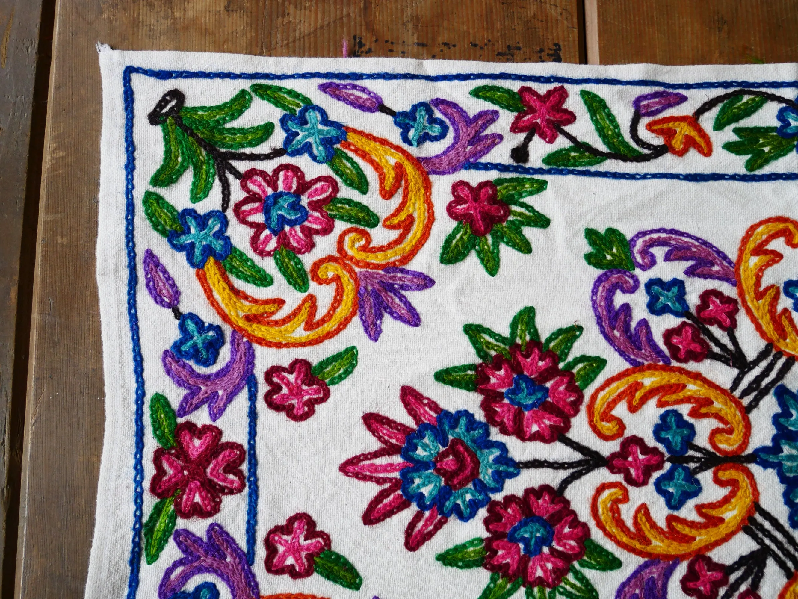 Boho table runner - Kashmiri Crewel embroidery - hand embroidered table decor