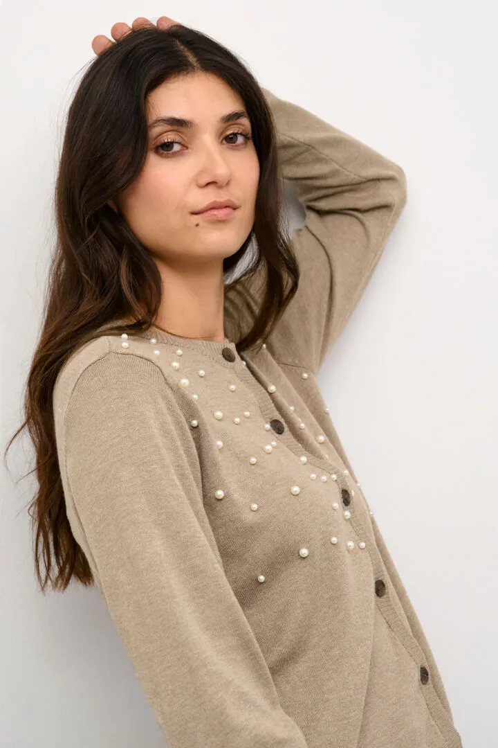 Cacheia Sweater