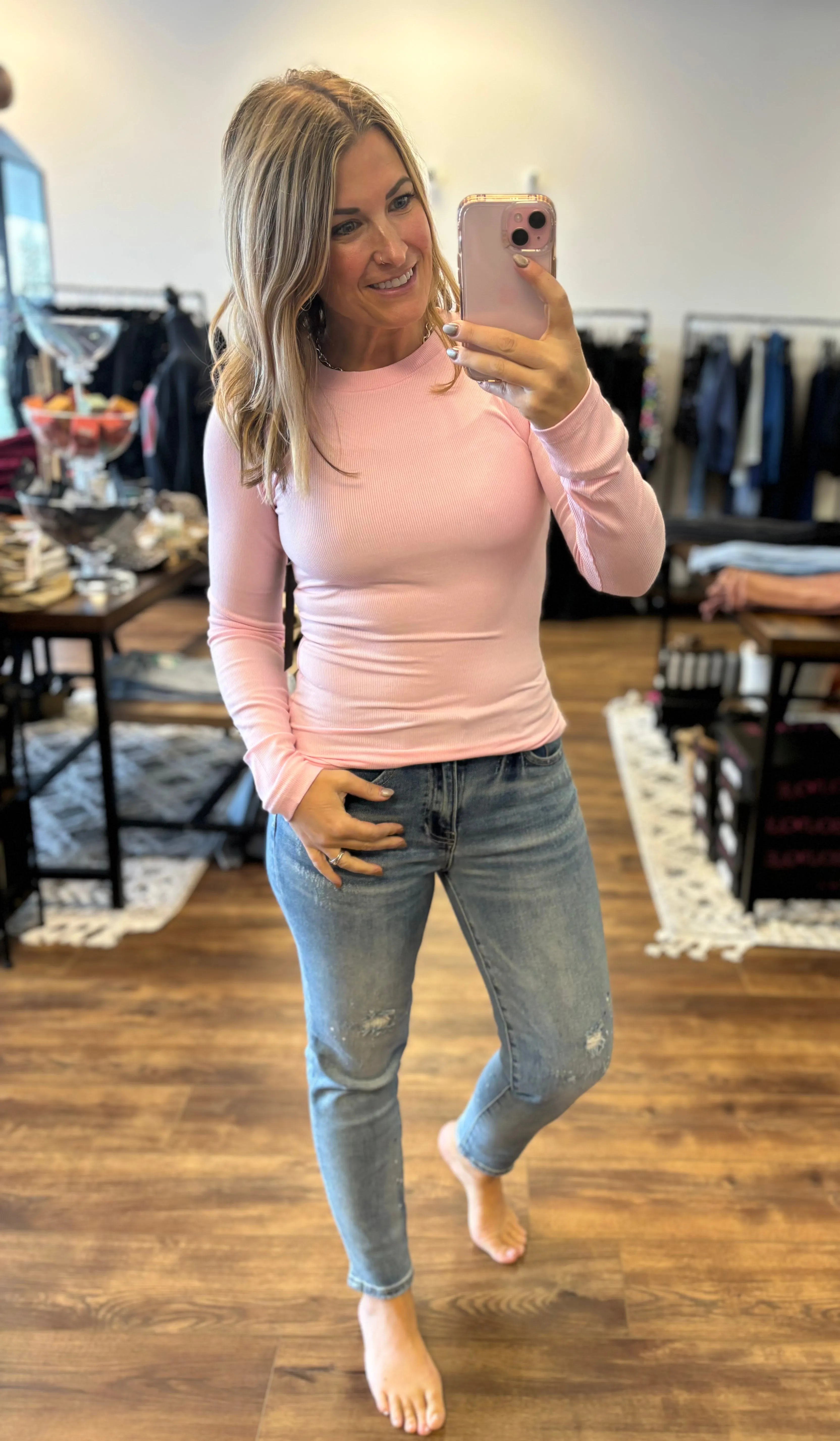 Essential Long-Sleeved Micro-Ribbed Athleisure Top - Pink