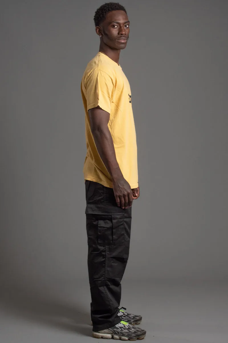 GUYS MUSTARD N BLK BAR TEE
