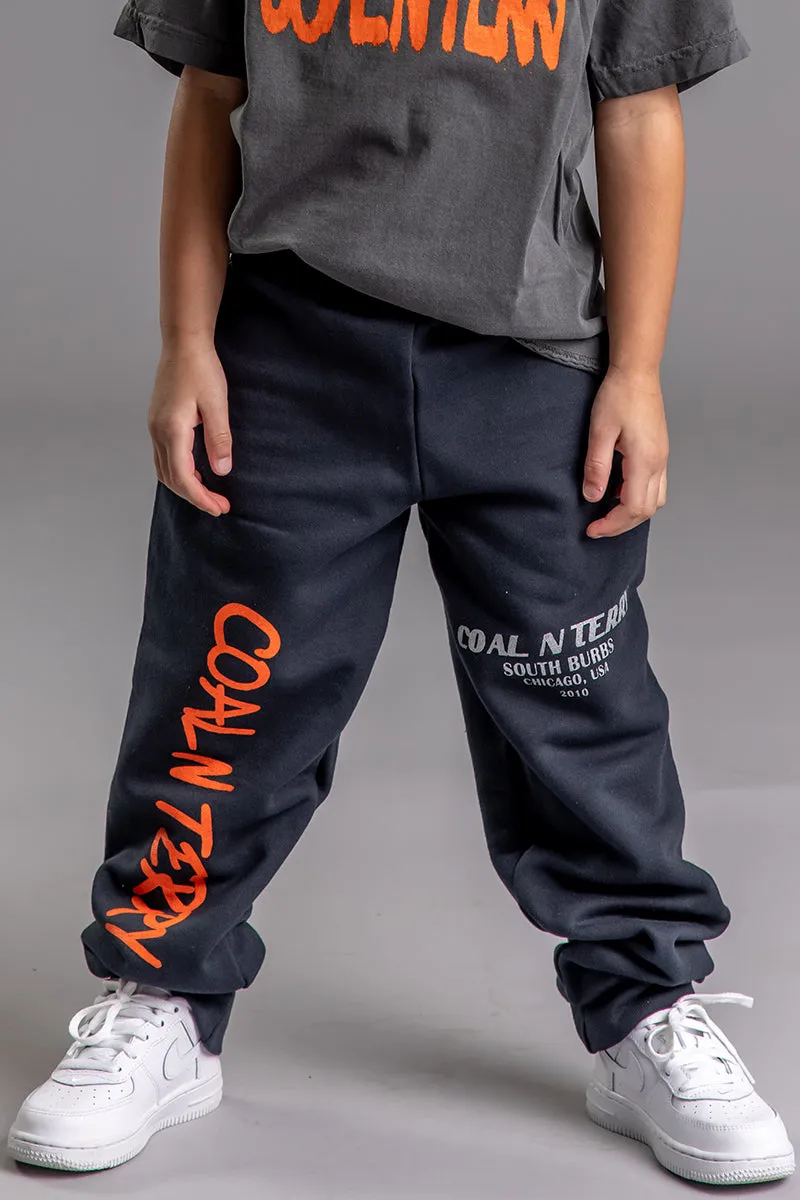 KIDS DARK GREY N ORANGE SPRAY TEE