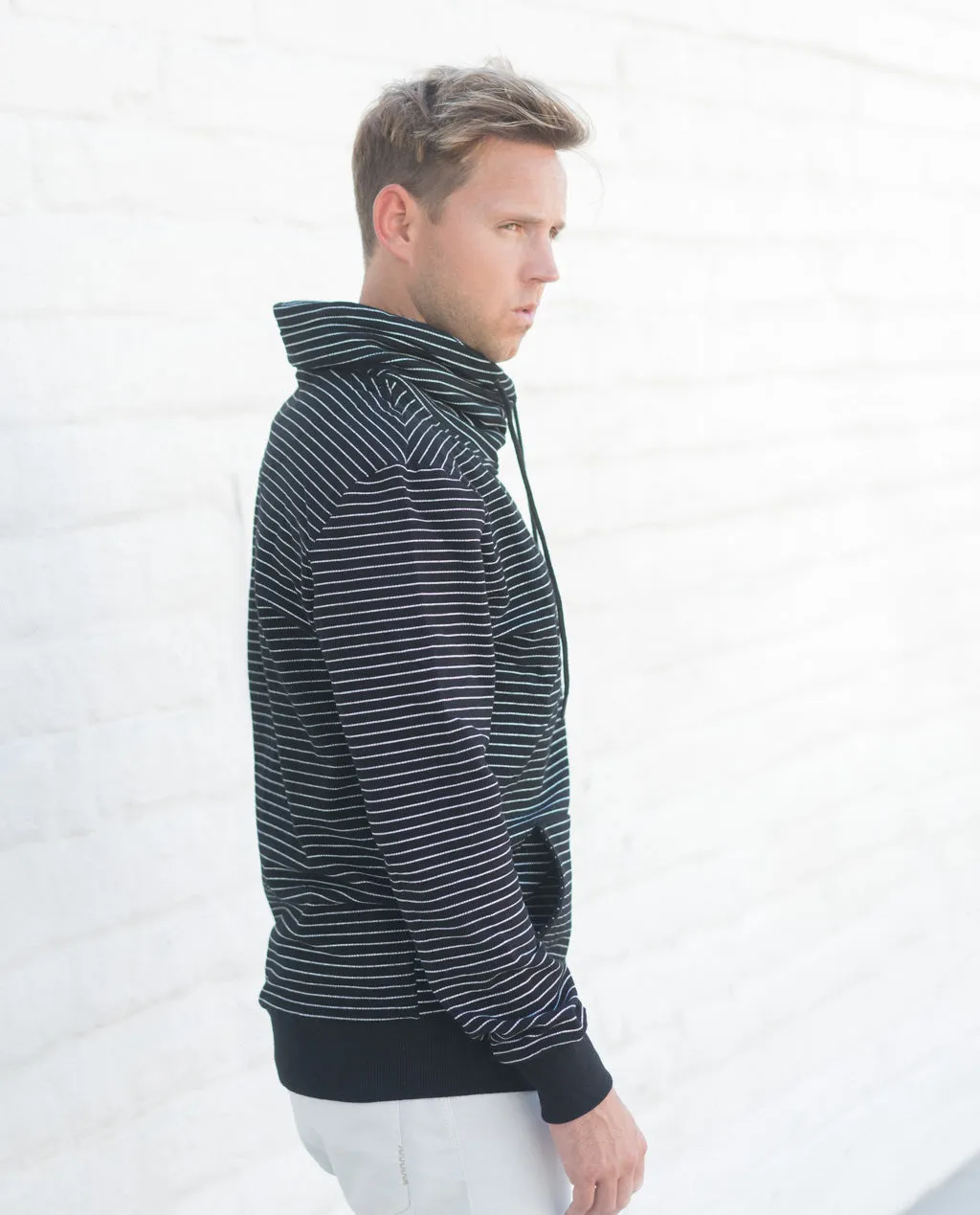 nANA JUDY Lamont Pisa Black White Sweatshirt