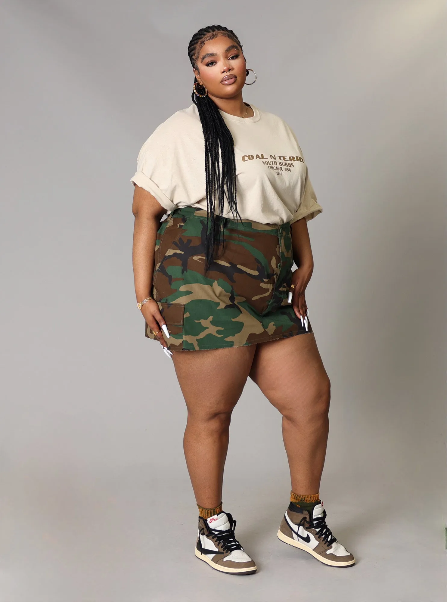 PLUS SAND N CHOCOLATE BURBS TEE