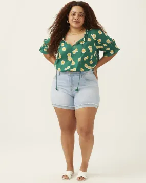 Regina Rolled Hem Short | Light Wash