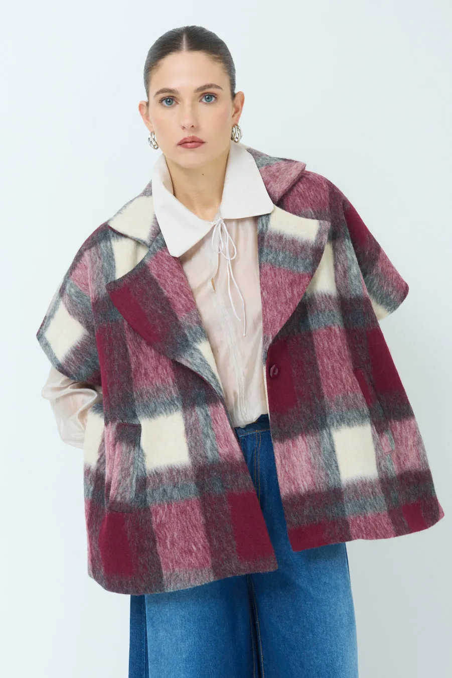 Sleeveless plaid jacket with wide collar wholesale