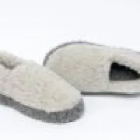 Wool slippers size size 43/44